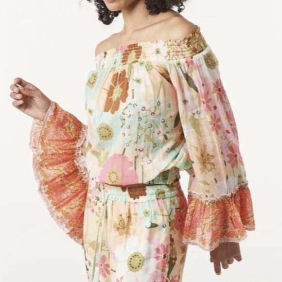 Aratta Silent Journey Tops - Aratta Silent Journey Daisy Floral Ruffled Cotton Blouse Off The Shoulder Large